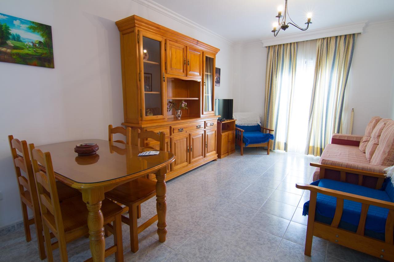 Pulguilla E Menyber Apartment Nerja Exterior photo